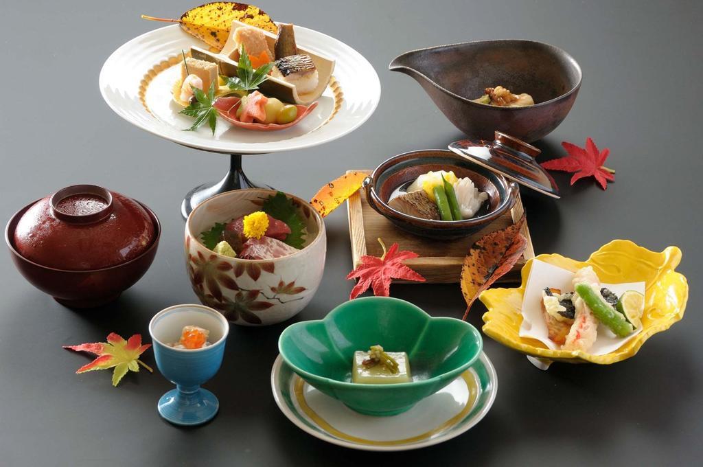 Grand Hotel Kanachu Hiratsuka Bagian luar foto